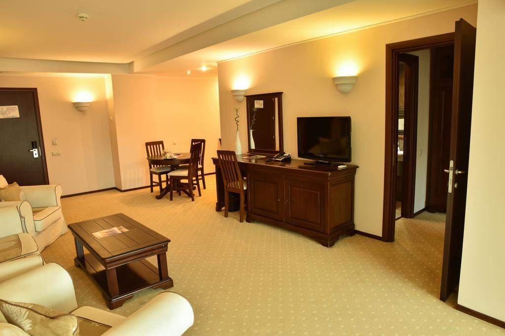 Apartament Executive Vedere Munte Alpin Resort Poiana Brasov Exteriör bild